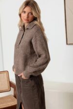 100% Wool Button-Up Neck Pullover Sweater - Image 15