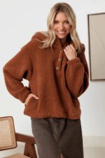 Sherpa Button-Up Two Pocket Hooded Pullover Jacket - Image 10