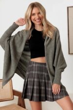 Batwing Sleeve Open Front Sweater Cardigan - Image 8