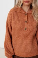 100% Wool Button-Up Neck Pullover Sweater - Image 6