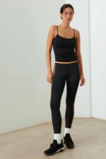 Sleek Vibrant Side Stripes High-Waist Legging - Image 4
