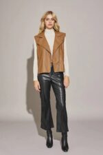 Vegan Leather Pintuck Ankle Pants - Image 9