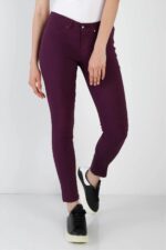 Purple Plum Contrast Button Mid Rise Skinny Pants - Image 5