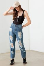 Destroyed High Waist Mom Style Fit Jeans - Image 6