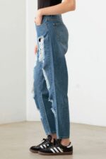 Destroyed High Waist Mom Style Fit Jeans - Image 3