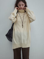 Women’s Loose High-Neck Knit Sweater – Minimalist Casual Pullover